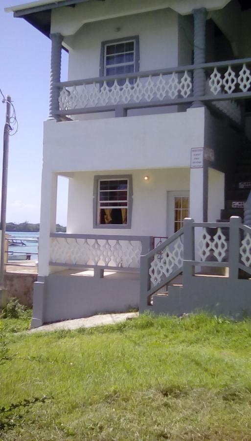 Memories Cottage And Apartments Buccoo Exterior photo